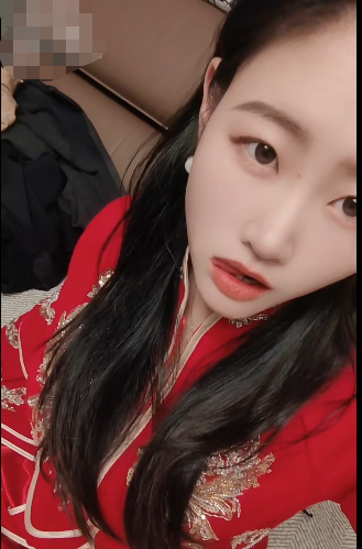 极品肉感人妻-娍-11.18 新婚的下午休息时间在家啪啪（1V,990M）