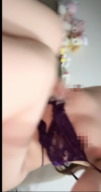 极品嫩妹-晚蝶-1v1自慰（1V,692M）