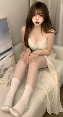 【微密圈】抖音肉腿甜美萝莉【小猫困困（小猫笨笨）】，娇小玲珑，屁股挺翘有后入感-微密圈+铁粉空间合集【972M】-福利岛