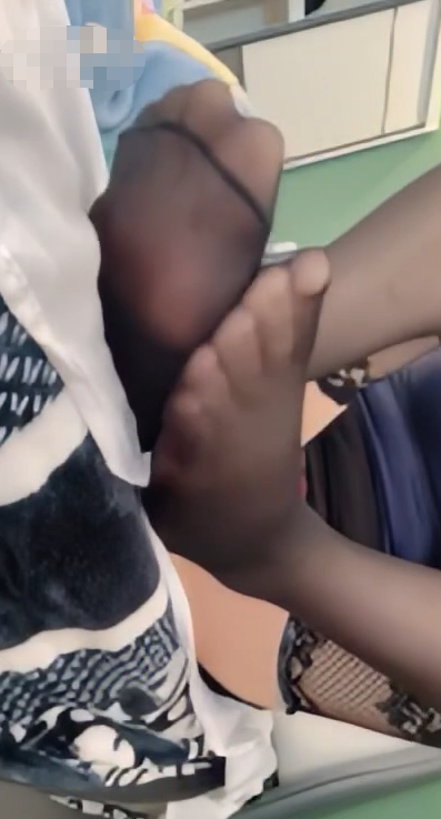 气质轻熟女-娇姨-自慰福利（8V,548M）