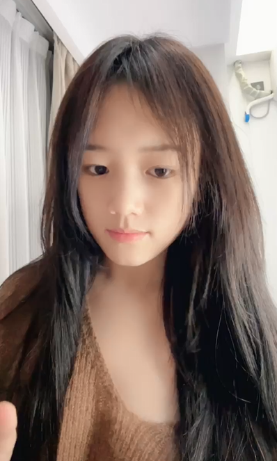 G奶女学生【e懒得喷】S狐狸精! 裸舞-福利岛