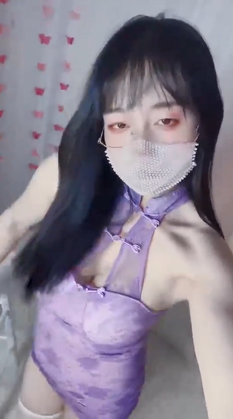 最新快手泄密!甜美嫩妹【玥可爱】土豪定制,道具自慰骚穴特写,高潮潮吹骚洞一缩一缩的-福利岛