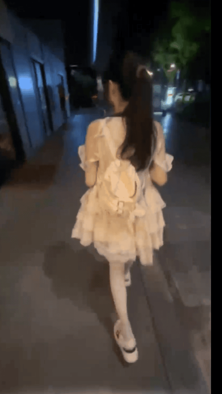 意淫自己妹妹 海角 合集 [28v+10.2 G]