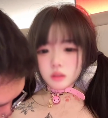 露脸才是王道 超嫩萝莉『仅呆(极品呓)』11月门槛 金主啪啪，表面乖巧的萌妹子背地里是个小骚货 声音好嗲(12V)-福利岛