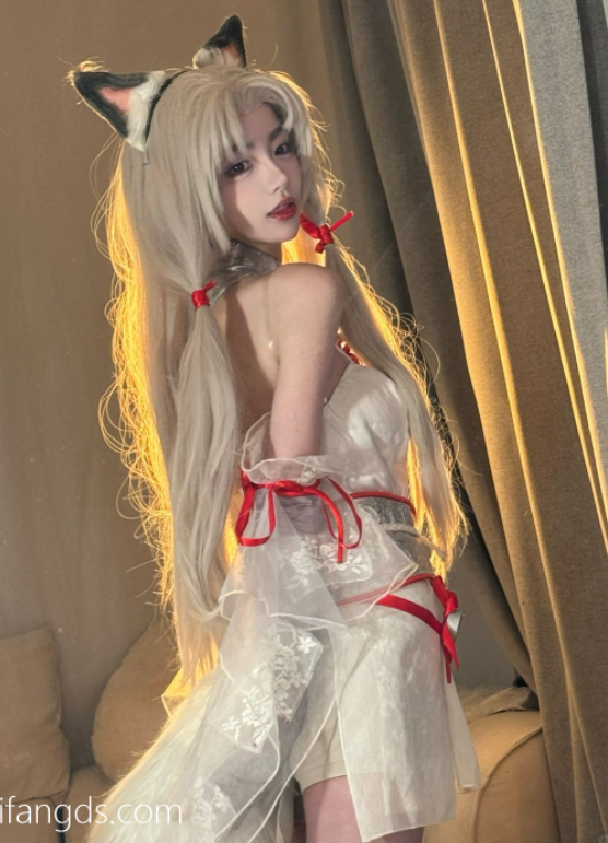 补一下，抖音四百万网红【藤原yuki】，COS啪啪，这就是大家看到的网红女神私底下的样子 1V NP 500m 5积分交个朋友-福利岛