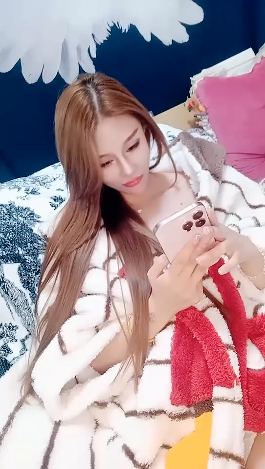 3298 网红模特 怼怼~! 天然美乳-福利岛