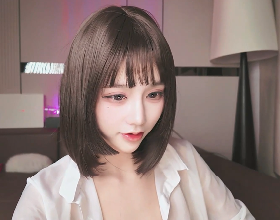 超人气美少女【Kiki-2025】这期太诱惑了-福利岛