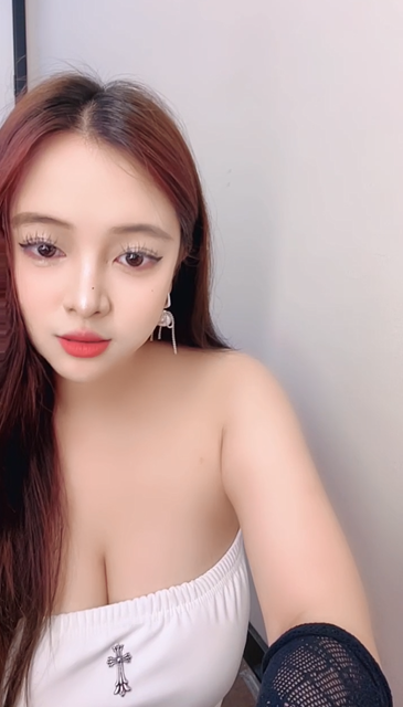 3315 【小白兔】高颜值巨乳御姐,两个奶子能把人闷死-福利岛