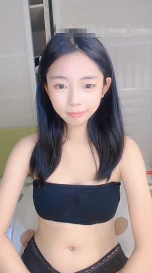 3331 清纯粉嫩少萝【小月儿】淫乱大力猛操2v-福利岛