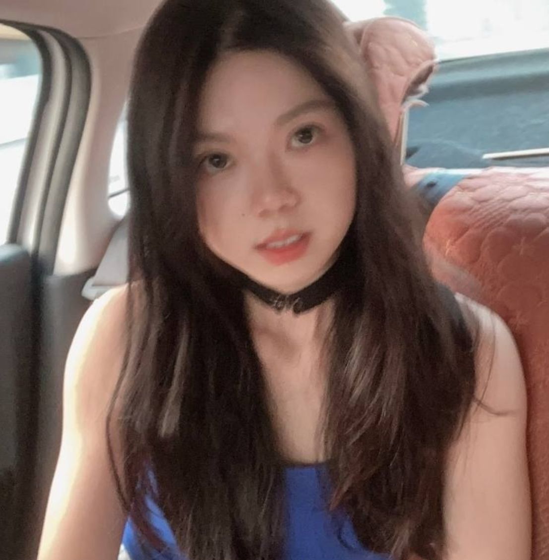 2025年11月最新,【原档泄密】,20岁学生妹,有生活照,完美露脸,极品馒头穴,好肥美,被男友无套啪啪调教5V535M-福利岛