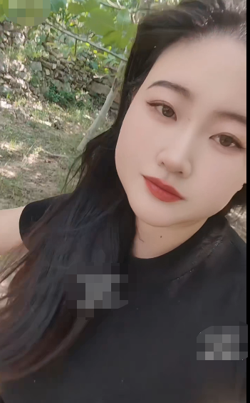 极品肉感人妻-娍-新 老家的野外小树林给男人戴帽子(1V,797M)-福利岛