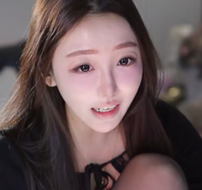 酥酥学姐_新人直播第一天_20251121 1V351M百度盘-福利岛