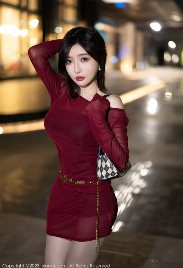 [XiuRen秀人网] 2023.09.15 No.7400 王馨瑶yanni 黑丝美腿 【93P799M】-福利岛