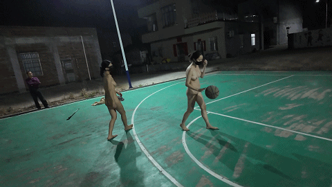 【cikaimoonLiWaynix】大胆露出无视路人 打篮球泡温泉(7)2V[2.3G-福利岛