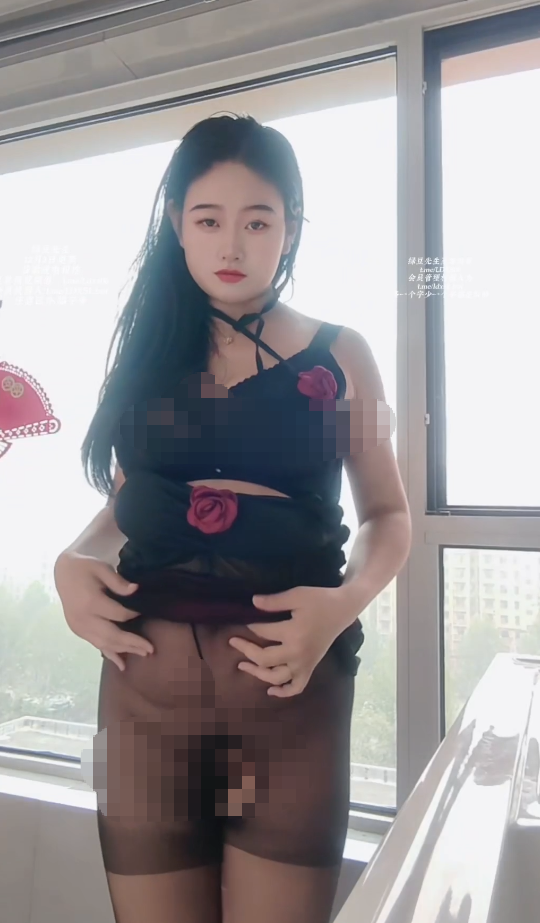 【新作】娍原创 12月2日更新 退伍回来的小哥哥，把所有的精液都射给了我，激发了男人的兽性，从他家里干到楼道外面，射在了我里面。 【1V 478MB】-福利岛