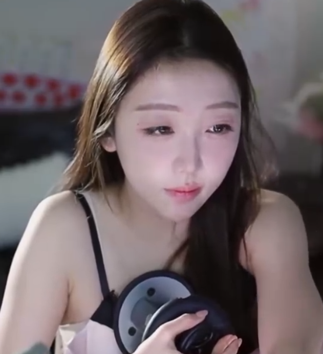 酥酥学姐 _生日快乐~_20251201 1V308M百度盘-福利岛