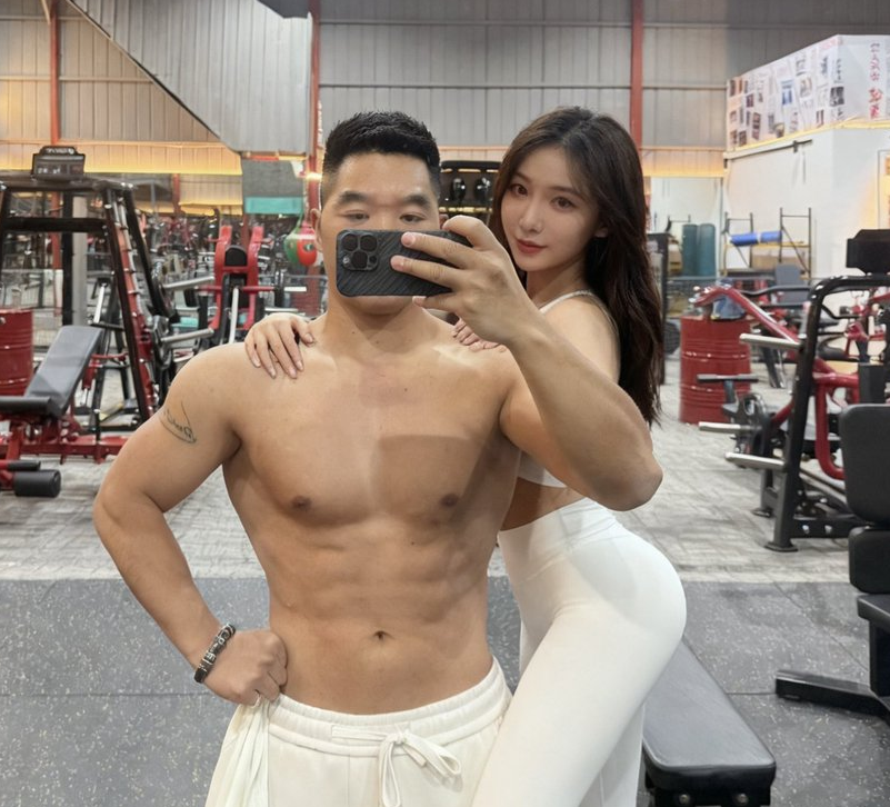 健身教练-威廉William-约啪视图福利（56P,1V,432M）-福利岛