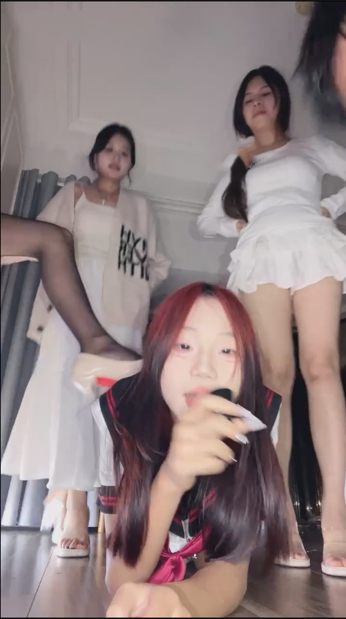 玩物直播双子-251105 170模特三姐妹调教母狗【1V】【831MB百度云】-福利岛