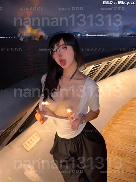 nannan131313–顶级反差婊 高潮脸福利姬[57p+60v/1G] 预览图 2