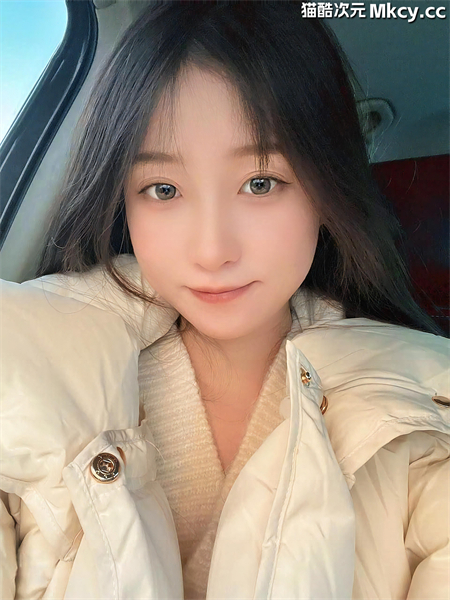 宋婷-哈尔滨颜值气质美女与男友性爱视图 [73p+16v/2.44G] 预览图 2