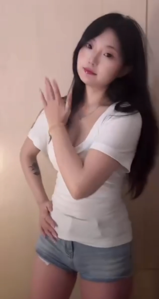 颜值女神全裸露三点裸舞自慰-福利岛