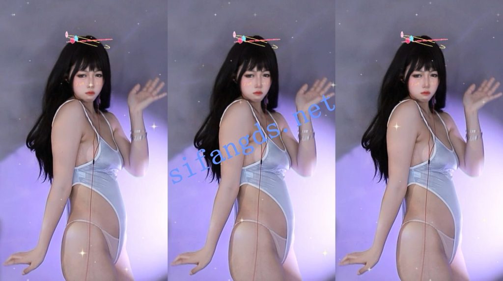 CC 芋圆西米露 高颜巨乳 无罩半裸裸舞 抖胸舞等【1V】【253M】 预览图 8