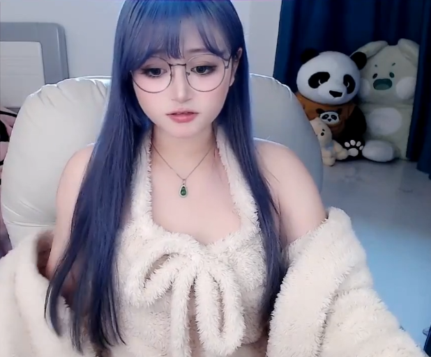 【sweet_18wanwan】戴眼镜的骚货-福利岛