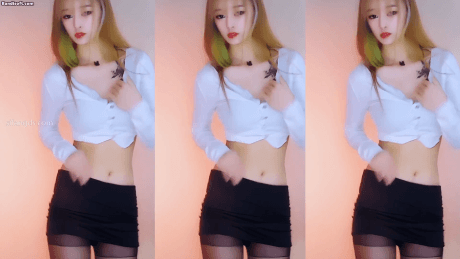 【CC 安静不了】极限骚舞 短裙黑丝 露内裤内衣 非常骚【5V】【663M】 预览图 10