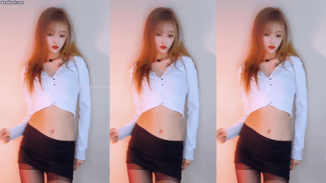 【CC 安静不了】极限骚舞 短裙黑丝 露内裤内衣 非常骚【5V】【663M】 预览图 7