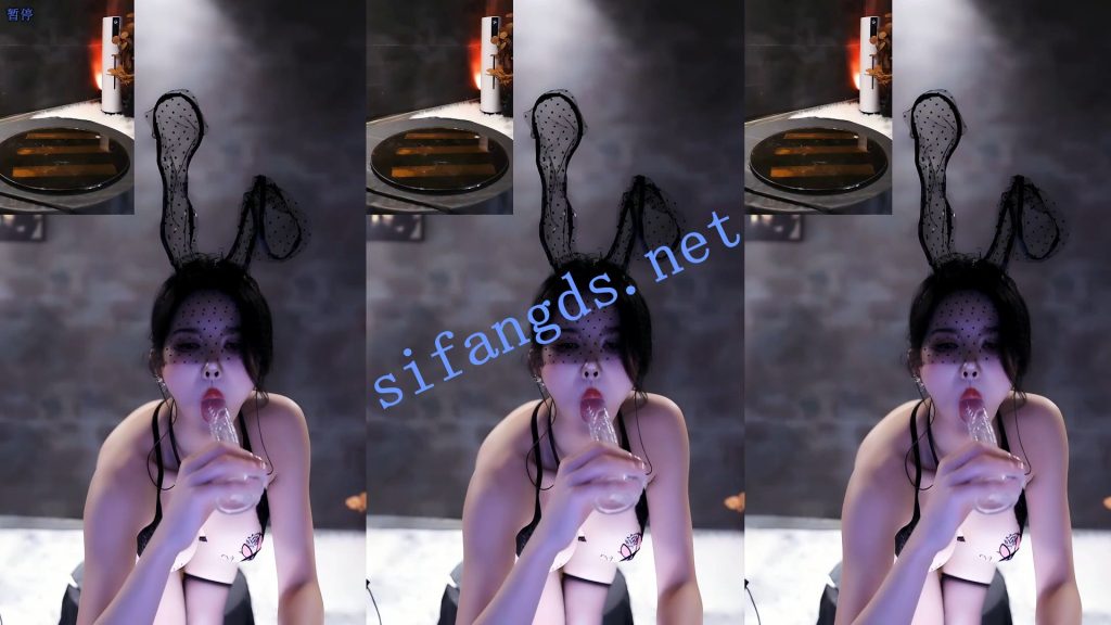 【网易CC】温凉，大屌坐插白浆直流，小恶魔肛塞加磅【1V】【736M】 预览图 9