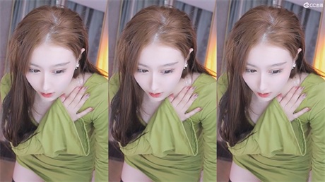 ❣️推荐❣️网易CC骚主播【静静妹妹】裸舞诱惑，跳舞赚不到钱下海做母狗，被大哥颜射，憋了多久射这么多【15V】【4.1G】 预览图 14