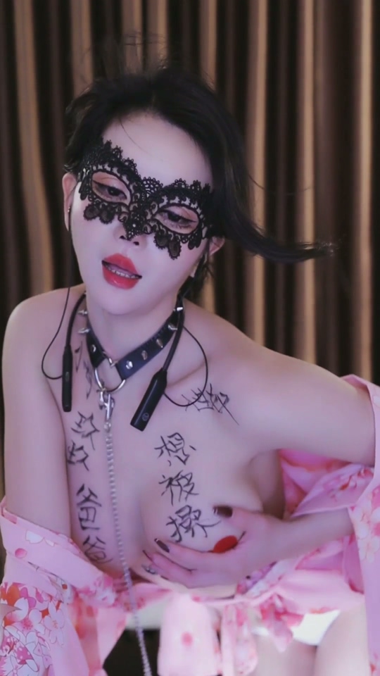 网易cc温凉付费无水定制裸舞收藏版【4V】【1.49G】