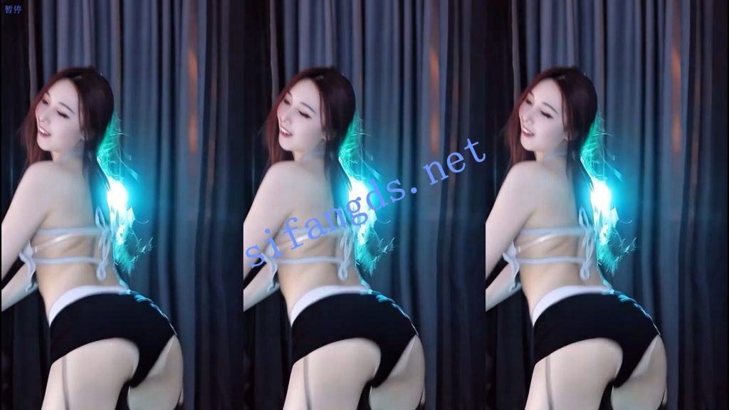 【网易CC】小野马，CC最后一月的疯狂，内裤奶罩随便漏【10V】【1.04G】 预览图 3