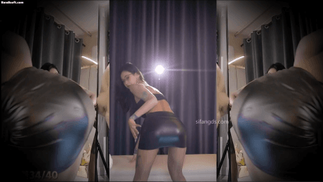 【虎牙】顾九卿 超骚主播 性感黑丝短裙 露白色内裤 双视角【5V】【334M】 预览图 3