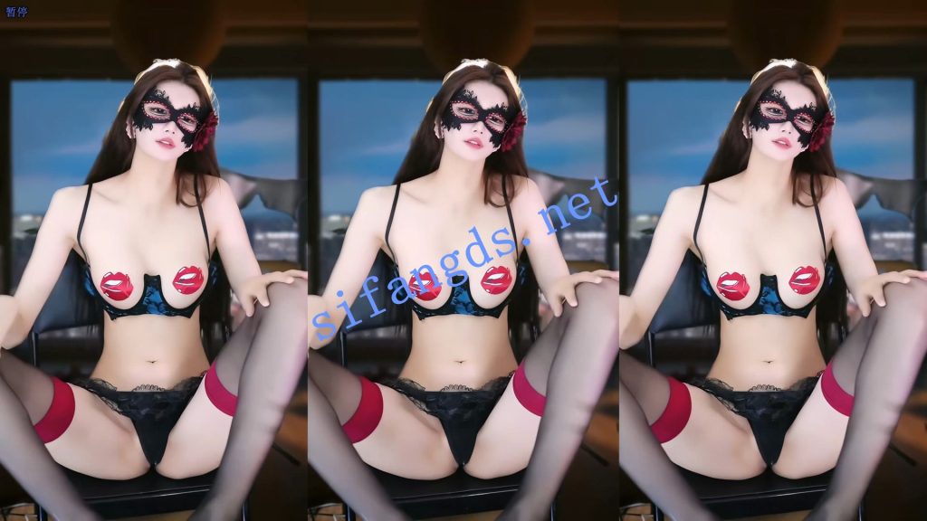 【网易CC】白妖妖 8月最新裸舞第一弹【8V】【1.61G】 预览图 2