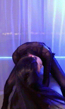 【虎牙直播】虞美儿 2 尺度热舞合集 模拟被后入 骚气丝袜【45V】【5.87G】 预览图 3