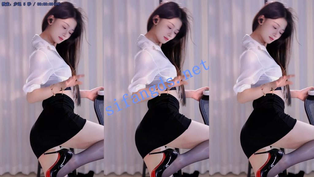 【虎牙】没有小白兔了 最新擦边骚舞9V 4K纯净版【9V】【732M】 预览图 4