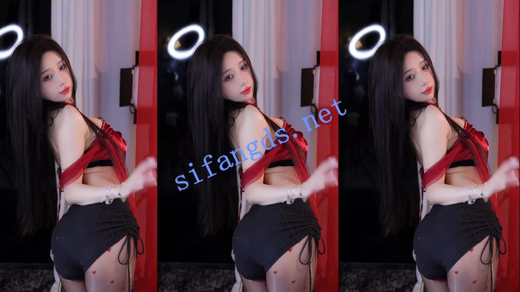 【虎牙】VIKI，9月最新擦边骚舞15V，精选4K画质【15V】【2.21G】 预览图 6