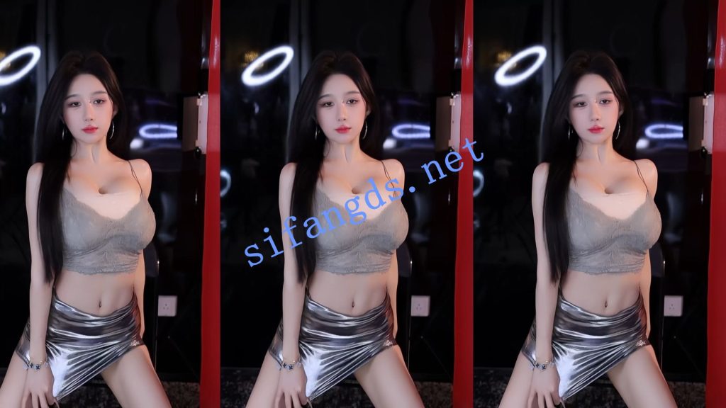 【虎牙】VIKI，9月最新擦边骚舞15V，精选4K画质【15V】【2.21G】 预览图 5