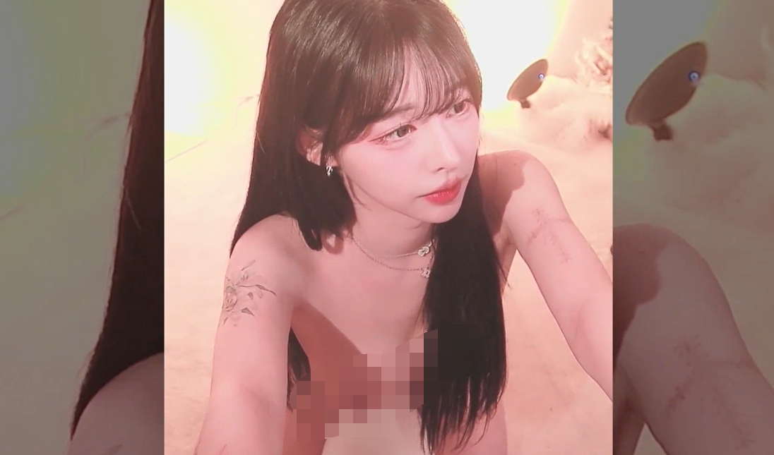 pandatv 韩国BJ 豪乳女神howru010 多场粉丝房 裸舞 挑逗诱惑 【6V6.5G】-福利岛