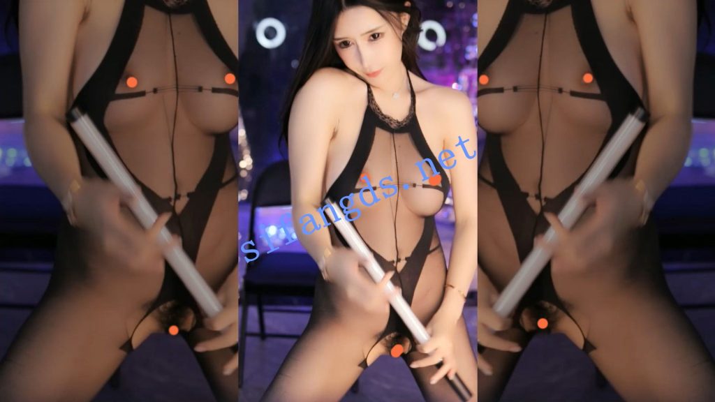 【虎牙重磅】颜色仙仙！超大尺度裸舞骚舞首发！【2V】【977M】 预览图 3