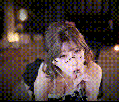 虎牙 张爱玲-12 大尺度骚舞+爆乳娇妻 春药等大尺度剧情【8V】【3.42G】 预览图 18