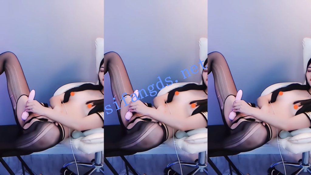 【CC】苏棠！裸舞自慰黑丝开裆定制！【1V】【324M】 预览图 3