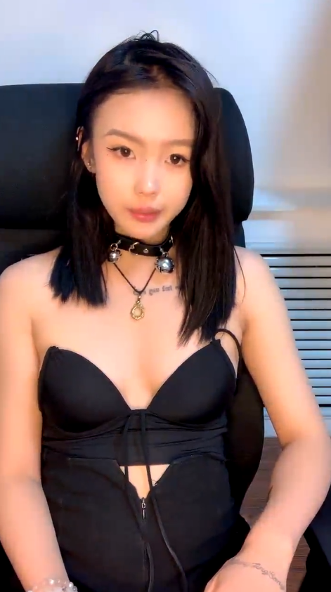 3708 颜值嫩妹【软醉猫猫】大尺度掰逼展示,粉奶粉穴,道具自慰高潮,裸舞诱惑4v-福利岛