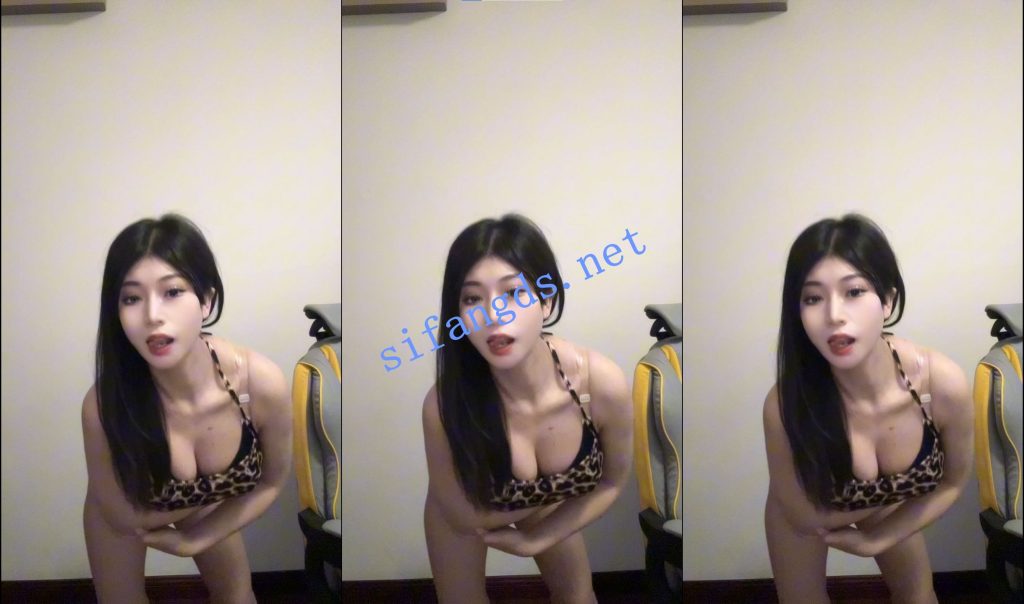 【网易CC】优菈 丁字裤露毛 定制【1V】【177M】 预览图 2