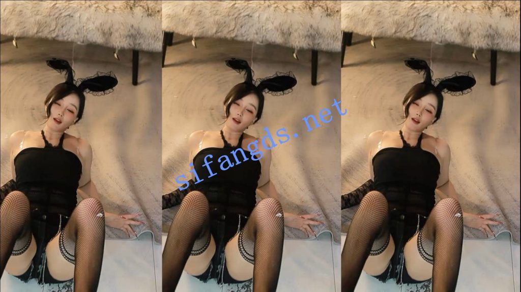 【虎牙】星舞杯 半决赛 漏内抖胸 开大【25V】【2.14G】 预览图 1