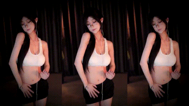 虎牙 张爱玲-9 大尺度骚舞+家庭教师生理指导等剧情【14V】【5.62G】 预览图 52