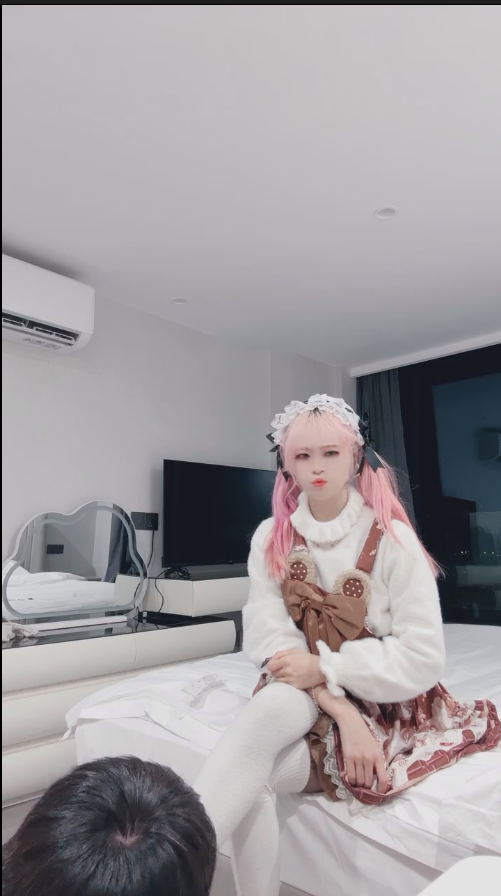 玩物直播玉子sama-251117 暴打口嗨贱狗【2V】【950MB百度云】 预览图 1