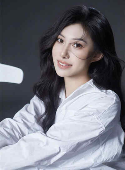 济南大学_赵雅静_极品学姐私密视频流出_身材纤细性感妖绕_被男友口塞内裤操到神志不清！1V 600M-福利岛