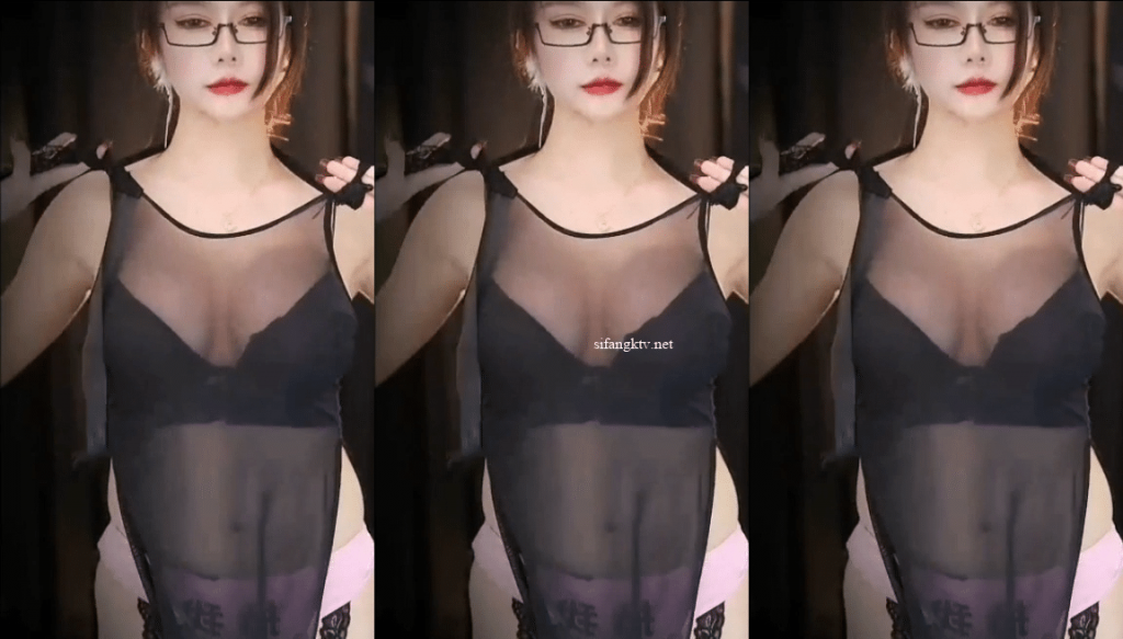 【网易CC 西瓜】真空半球巨乳 激情开腿吐奶！【9V】【3.3G】 预览图 3